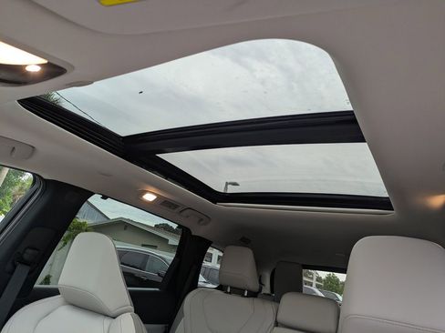 New 2026 INFINITI QX60 Luxe w/ Cargo Package image 23