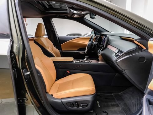 Used 2023 Lexus RX 350 Premium Plus w/ Accessory Package (Z1) image 37