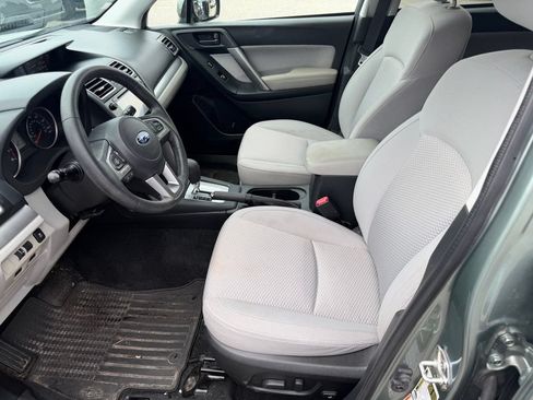 Used 2018 Subaru Forester 2.5i Premium w/ All-Weather Package AWD/4WD image 24