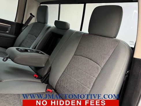 Used 2017 RAM 1500 Big Horn RWD image 16