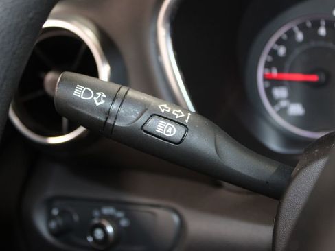 Used 2024 Chevrolet Blazer LT image 36