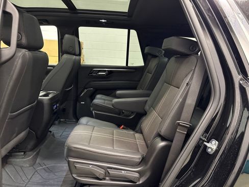 Used 2026 Chevrolet Tahoe High Country w/ Sun And Tow Package AWD/4WD image 31