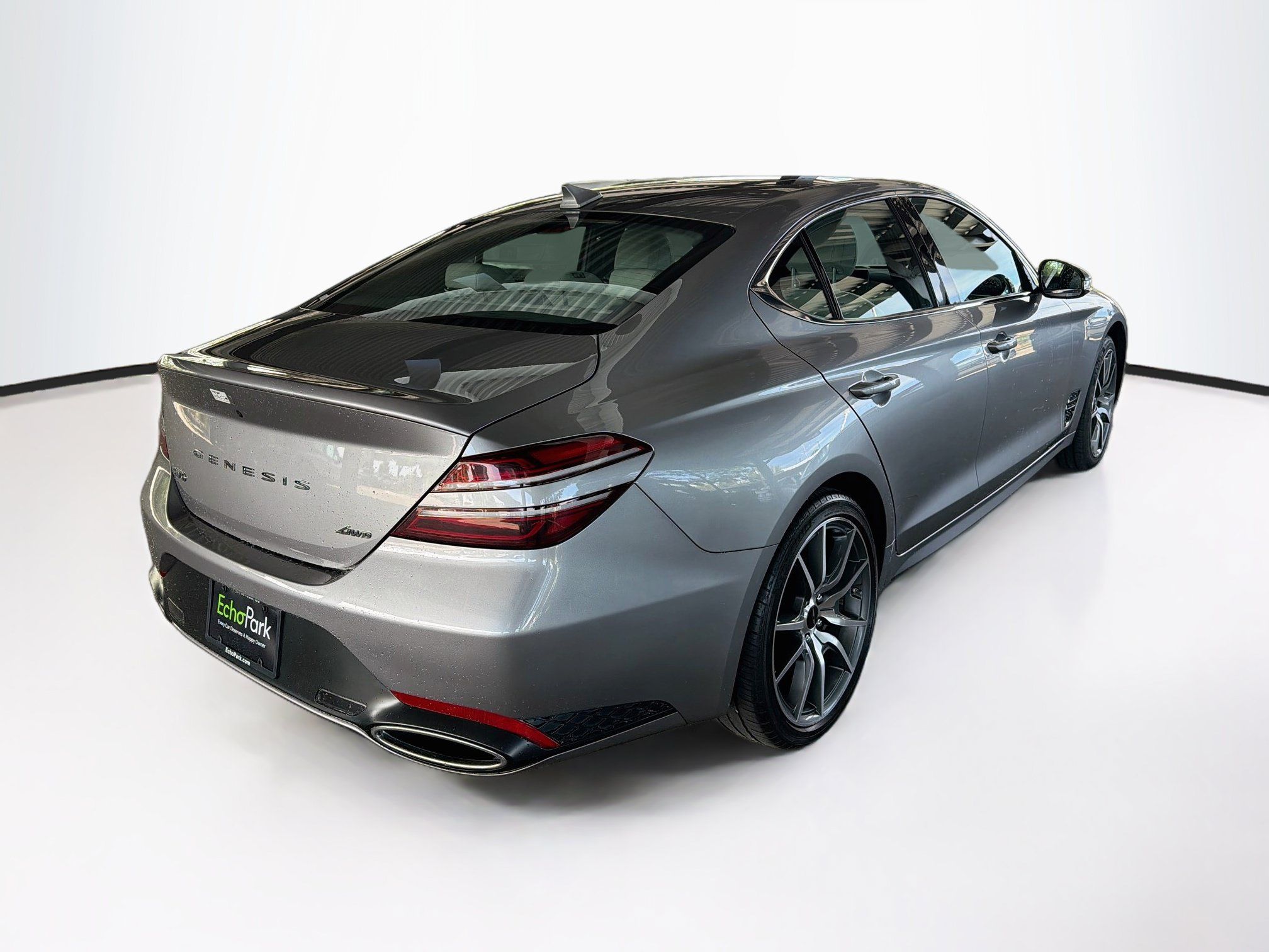 Used 2025 Genesis G70 2.5T AWD/4WD image 9