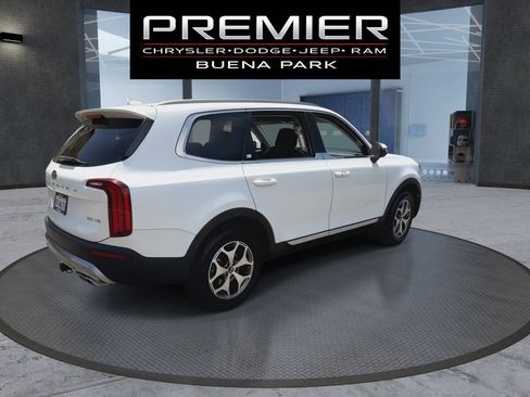 Used 2020 Kia Telluride EX FWD image 8