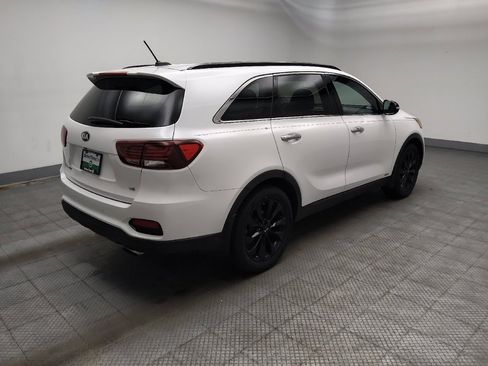 Used 2019 Kia Sorento S AWD/4WD image 10