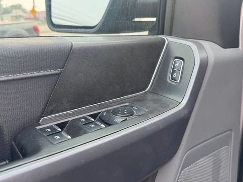 Used 2025 Ford F150 XLT AWD/4WD image 8