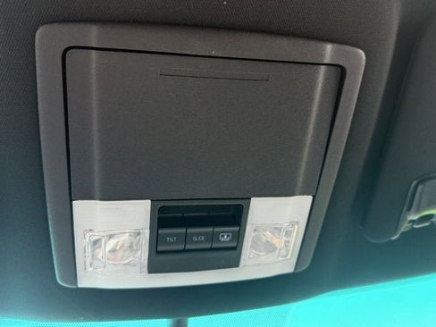 Used 2016 Ford Explorer Sport w/ Equipment Group 401A image 28