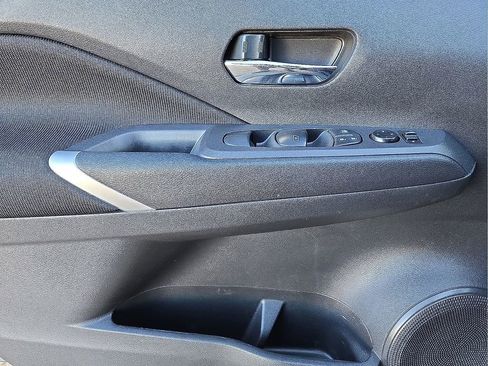 Used 2023 Nissan Kicks SV image 22