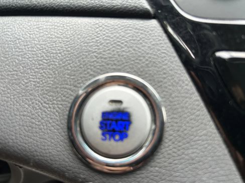 Used 2013 Hyundai Sonata Limited w/ Premium Pkg FWD image 26