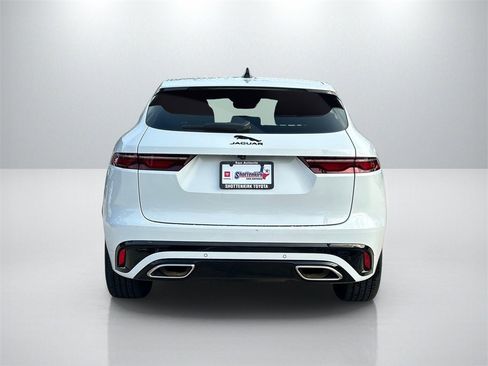 Used 2024 Jaguar F-PACE R-Dynamic S image 6