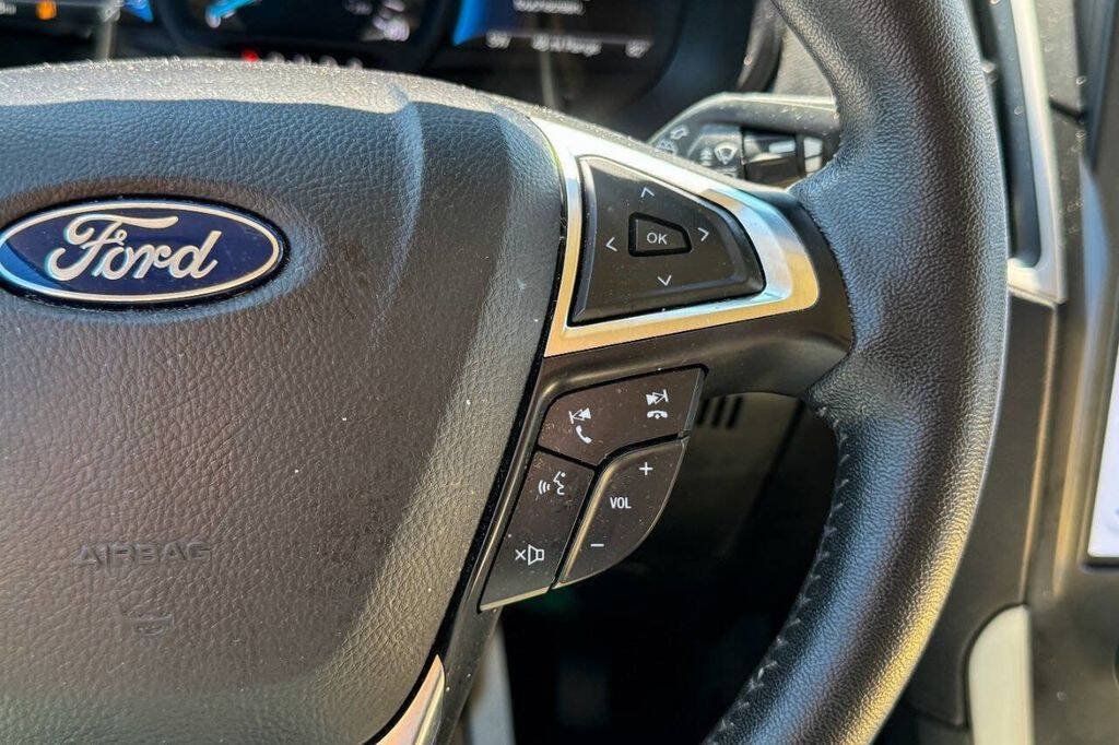 Used 2022 Ford Edge SEL w/ Convenience Package AWD/4WD image 26