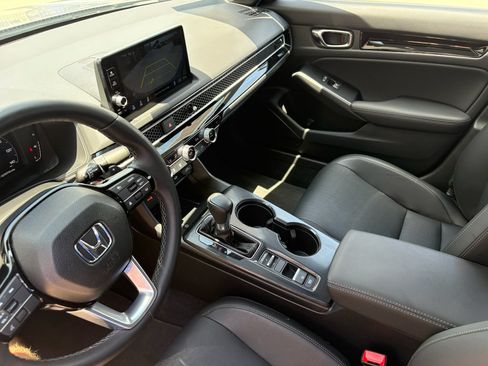 Certified 2025 Honda Civic Sport Touring image 16