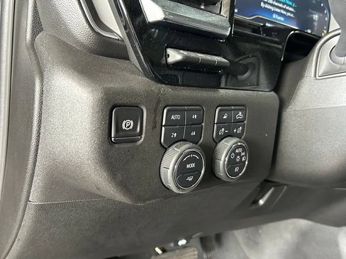 Used 2025 Chevrolet Silverado 2500 LTZ w/ Trail Boss Package AWD/4WD image 14