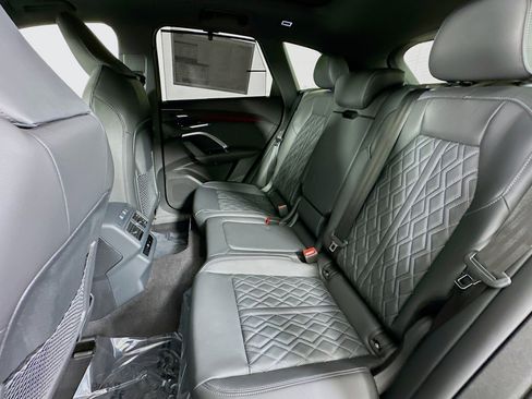 New 2026 Audi SQ5 Premium Plus AWD/4WD image 9