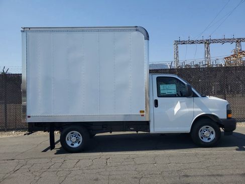 New 2025 Chevrolet Express 3500 w/ Power Convenience Package image 2