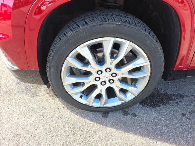 Used 2024 GMC Acadia Denali AWD/4WD image 10