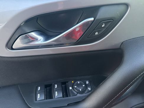 Certified 2021 Chevrolet Blazer LT image 11