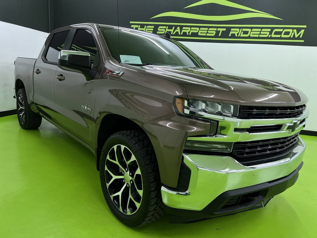 Used 2019 Chevrolet Silverado 1500 LT w/ Texas Edition AWD/4WD image 2