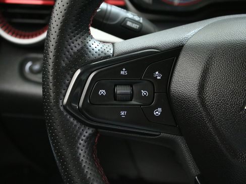 Used 2024 Chevrolet Trax RS w/ Driver Confidence Package image 15