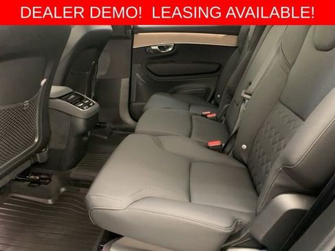 Used 2026 Volvo XC90 B6 Plus w/ Protection Package Premier image 10