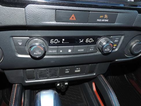 Used 2022 Nissan Frontier Pro-X RWD image 26