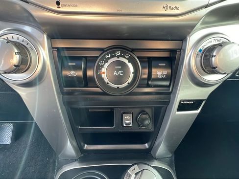 Used 2015 Toyota 4Runner SR5 Premium AWD/4WD image 24