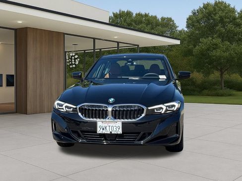 Used 2026 BMW 330i Sedan w/ Premium Package RWD image 3