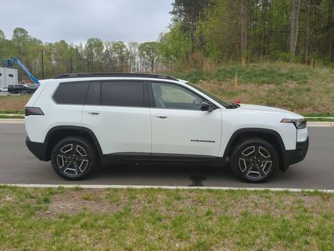 New 2026 Jeep Cherokee Limited AWD/4WD image 14