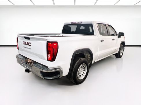 Used 2023 GMC Sierra 1500 Pro w/ Convenience Package image 4