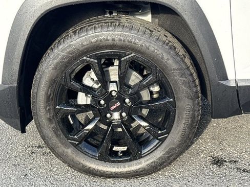 New 2026 GMC Terrain Elevation w/ Elevation Premium Package image 16