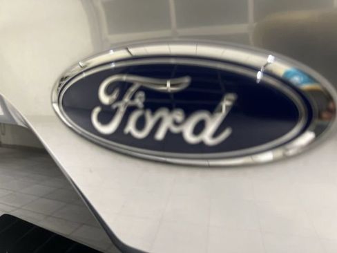 Used 2019 Ford F150 King Ranch w/ Equipment Group 601A Luxury AWD/4WD image 29