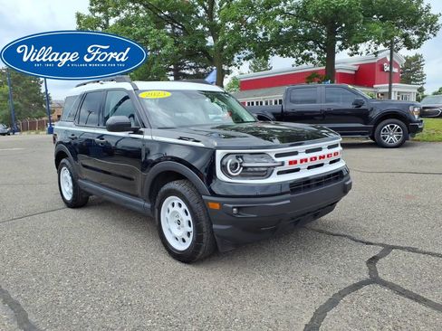 Used 2023 Ford Bronco Sport Heritage w/ Heritage Convenience Package AWD/4WD image 4