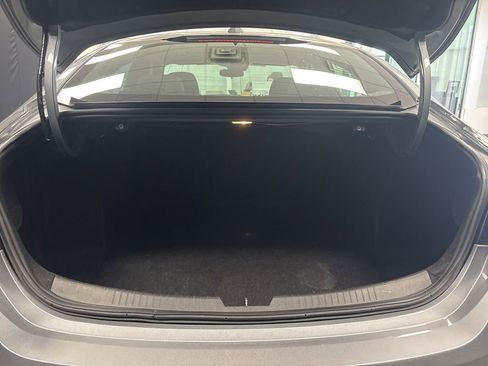 Used 2024 Chevrolet Malibu LT image 5