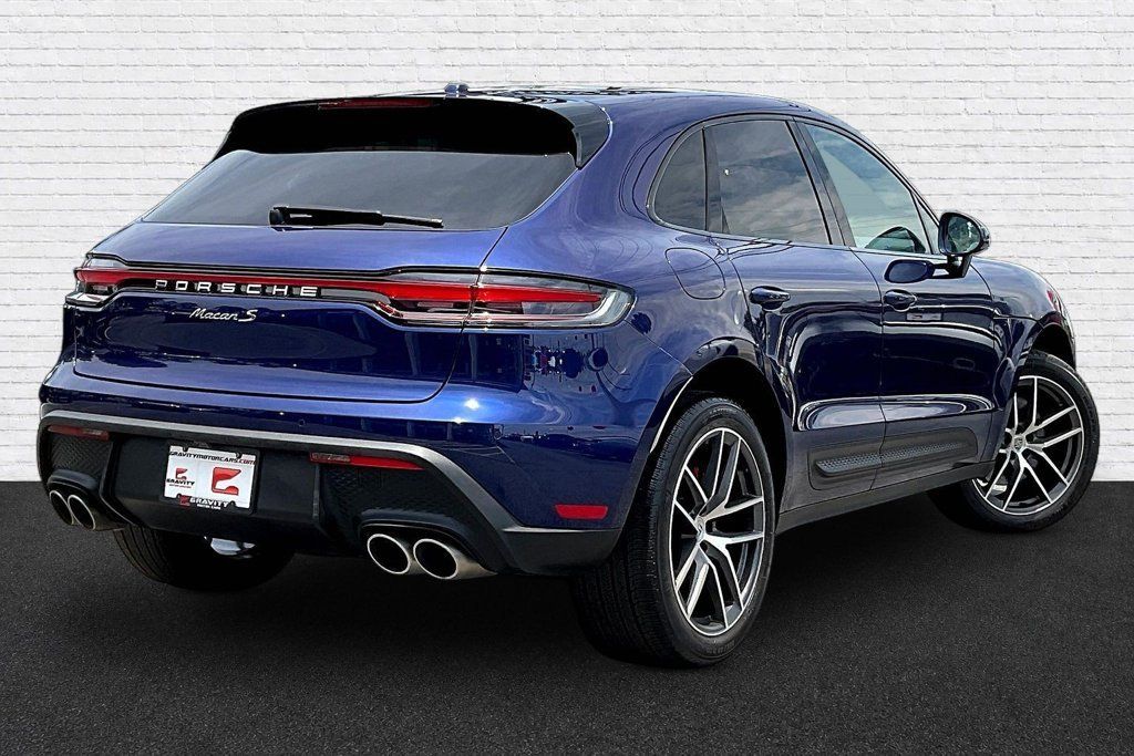 Used 2022 Porsche Macan S AWD/4WD image 6