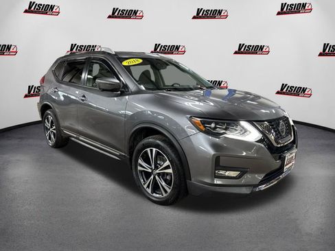 Used 2018 Nissan Rogue SL w/ Premium Package image 3