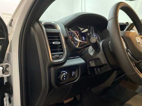 Used 2026 RAM 2500 Big Horn AWD/4WD image 15