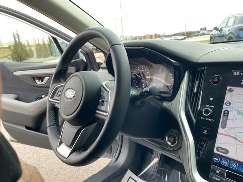 Certified 2021 Subaru Outback Premium image 26