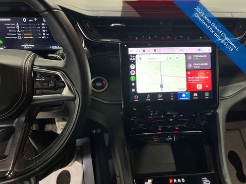 Used 2023 Jeep Grand Cherokee L Overland w/ Advanced Protech Group III image 19