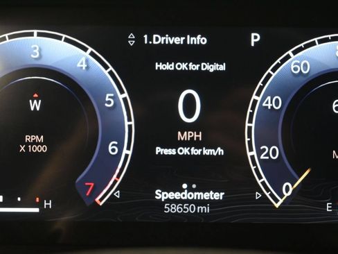 Used 2023 Jeep Grand Cherokee Altitude AWD/4WD image 12