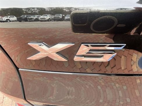 Used 2019 BMW X5 xDrive40i w/ Convenience Package image 17