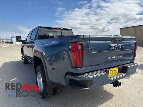 New 2026 GMC Sierra 3500 Denali Ultimate AWD/4WD image 7