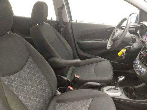Used 2020 Chevrolet Spark LT image 21