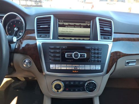 Used 2014 Mercedes-Benz ML 350 4MATIC image 16