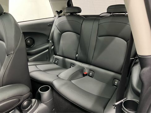 Used 2024 MINI Cooper SE image 32