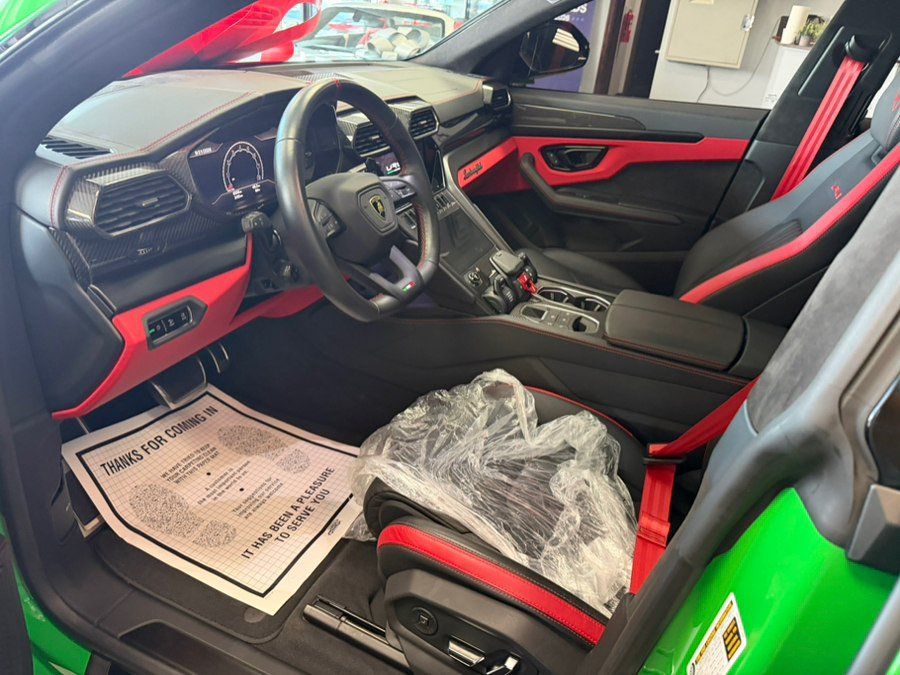 Used 2023 Lamborghini Urus S AWD/4WD image 36