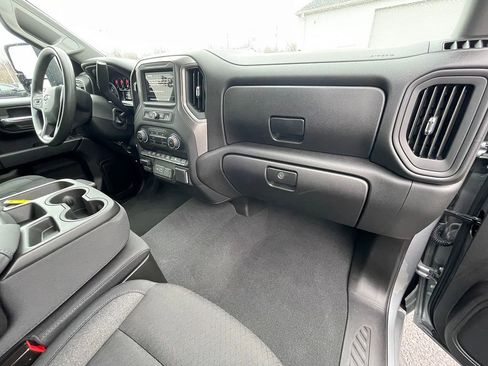 Used 2025 Chevrolet Silverado 2500 Custom w/ Custom Value Package image 31