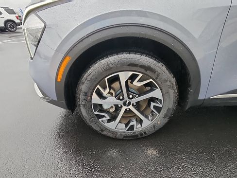 Used 2023 Kia Sportage EX image 12