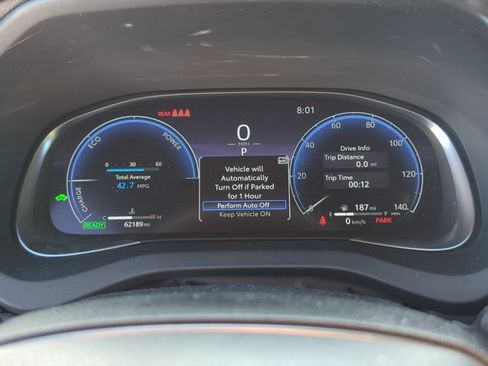 Used 2024 Toyota Venza Limited AWD/4WD image 17