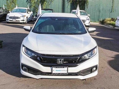 Used 2020 Honda Civic Sport image 2