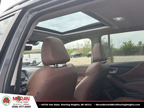 Used 2021 Subaru Forester Touring AWD/4WD image 17